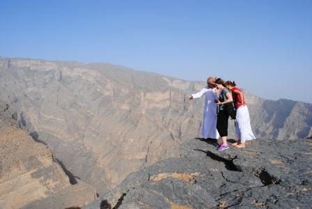 Märchenhaftes Oman – Kühle Berge, Walbeobachtung, Feilschen Auf Dem Souk: Geheimtipps Für Den Sommer In Oman